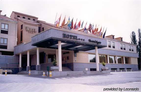 Puerta De Segovia Hotell La Lastrilla Eksteriør bilde